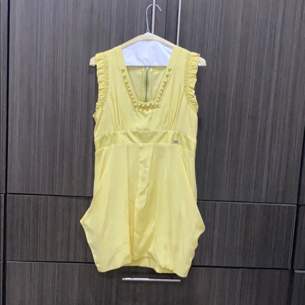 Short yellow miss sixty dress